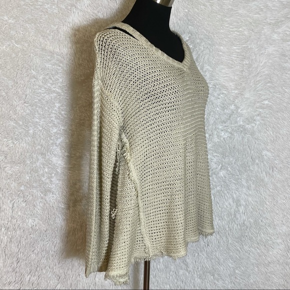 Quinn Women’s Pullover Cold Shoulder Knit Boho Sweater - Picture 5 of 10